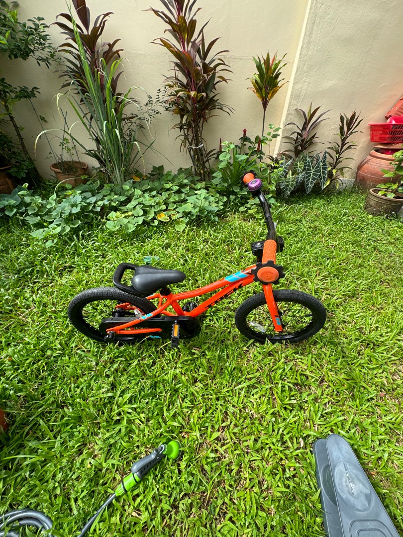 Trek Precaliber 14 inch kid s bike
