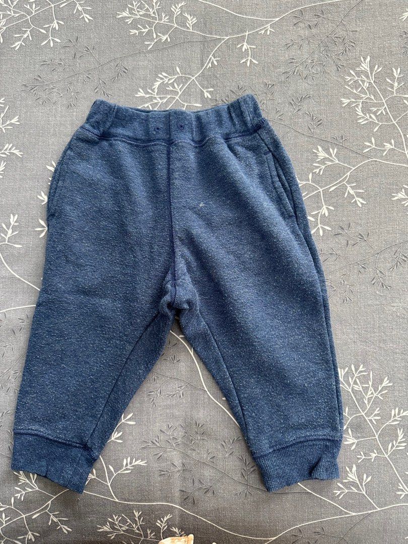 Uniqlo baby pants hotsell