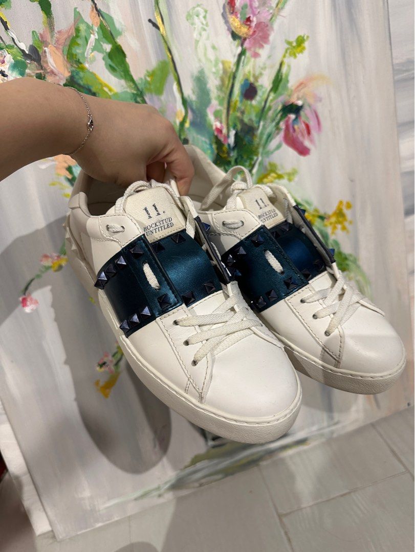 Blue Rockstud Untitled Sneaker ROCKSTUD TONE-ON-TONE SNEAKER