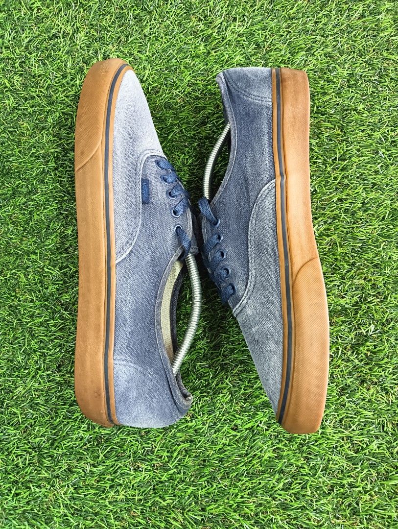VANS AUTHENTIC 12UK Men s Fashion Footwear Sneakers on Carousell