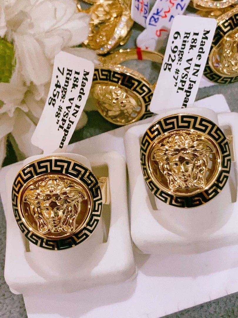 Versace ring clearance 18k