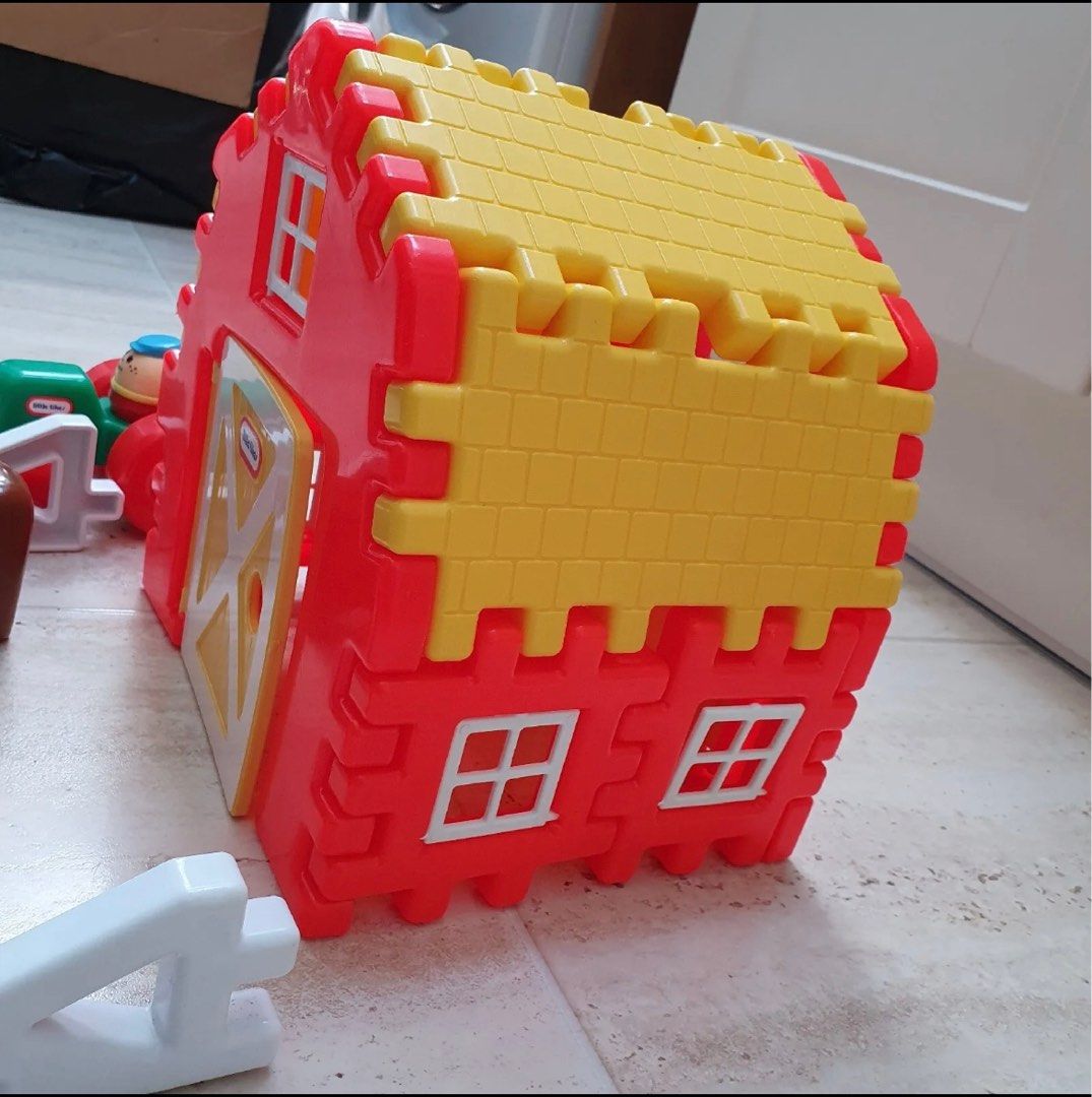 Little tikes waffle sales blocks farm set