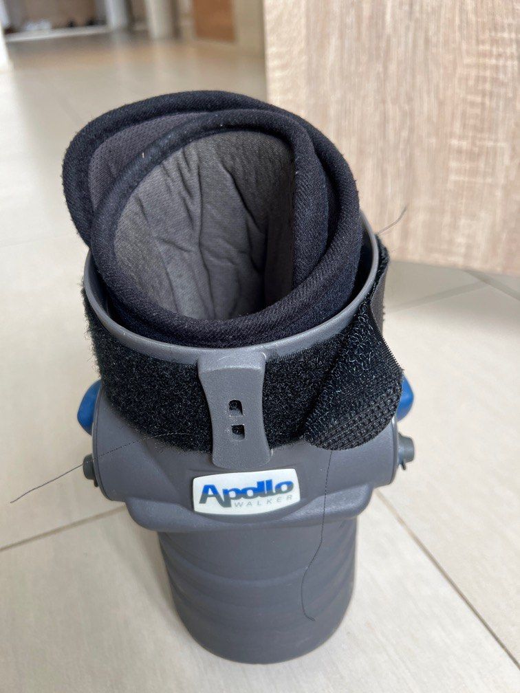Walker boot (Category: Other Assistive Aids) located in Singapore. Submitted by turtle99 (Listing ID 1270511335, Image 2). Description: Small size Used indoor only No more needed after recovered from foot injury so selling .