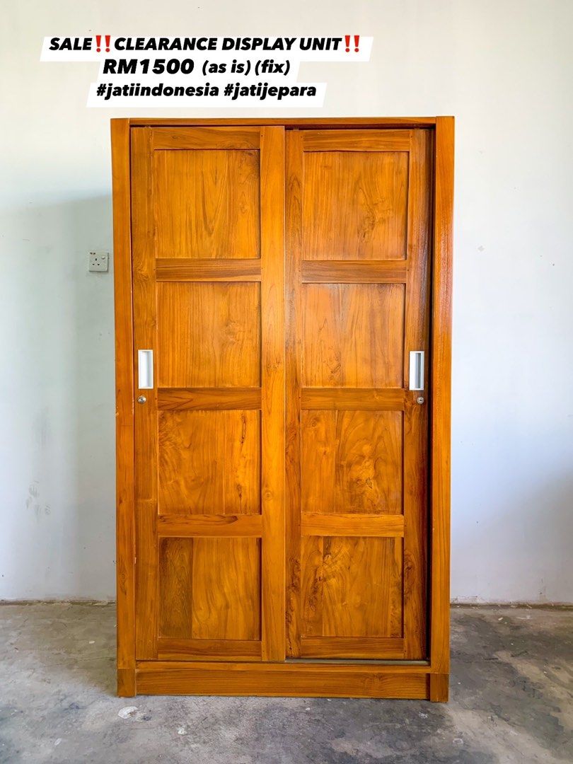 WARDROBE ALMARI JATI (SHOWROOM UNIT), Furniture & Home Living