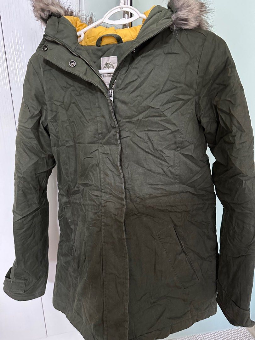 Winter Jacket (Category: Coats, Jackets and Outerwear) located in Singapore. Submitted by sha76 (Listing ID 1270545721, Image 1). Description: Timberland parka, S-M size ladies - .