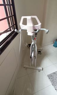 (Category: ) located in . Submitted by caroui (Listing ID 1270463649, Image 1). Description: .
