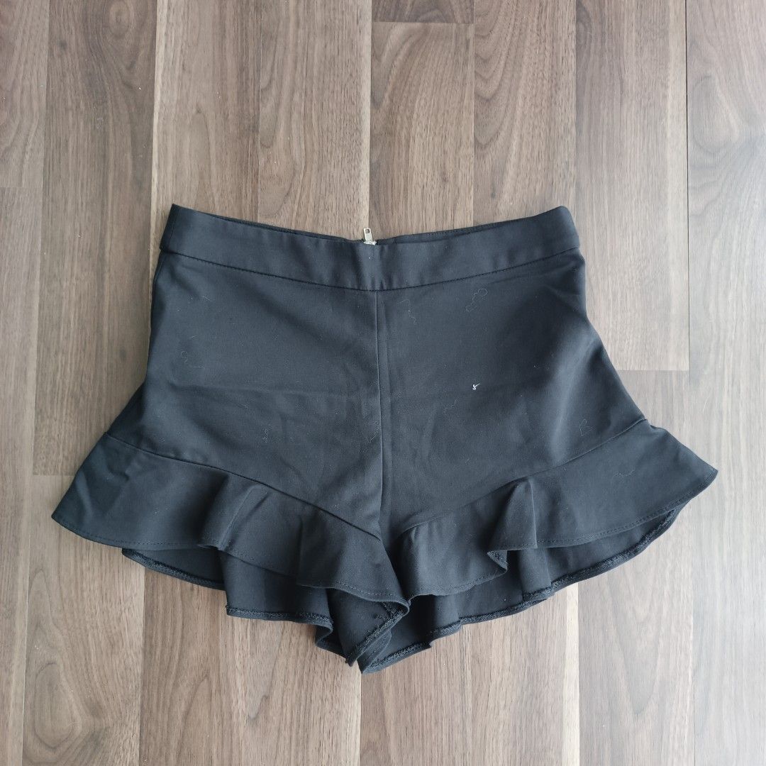 Black ruffle shorts cheap