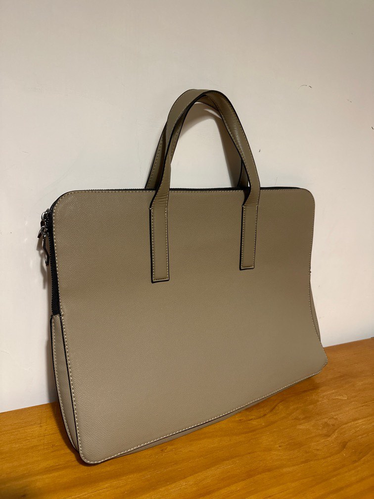Zara laptop best sale case