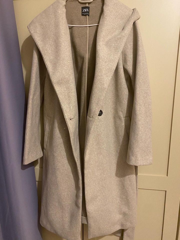 Theory wilrose coat top