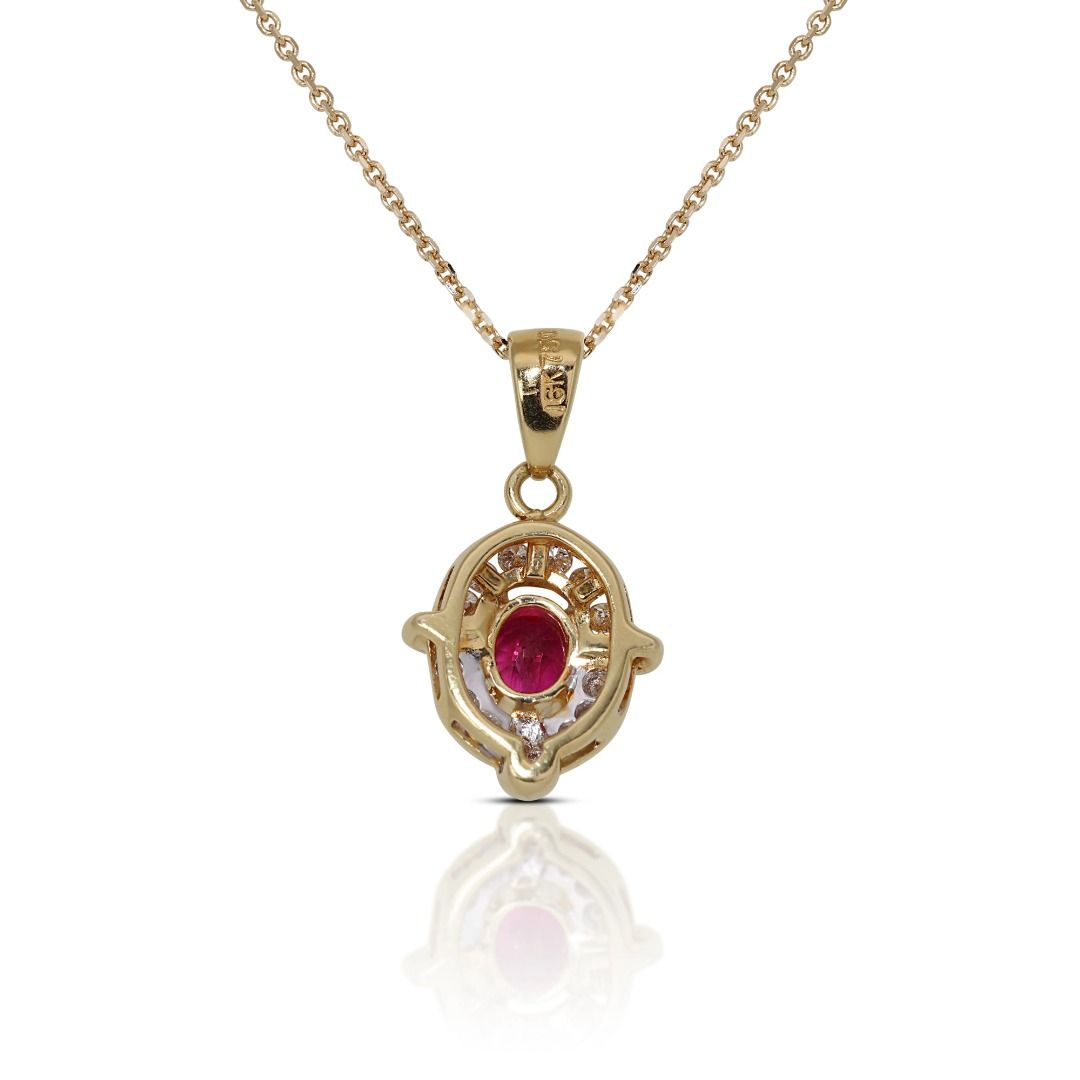 Gold ruby pendant top