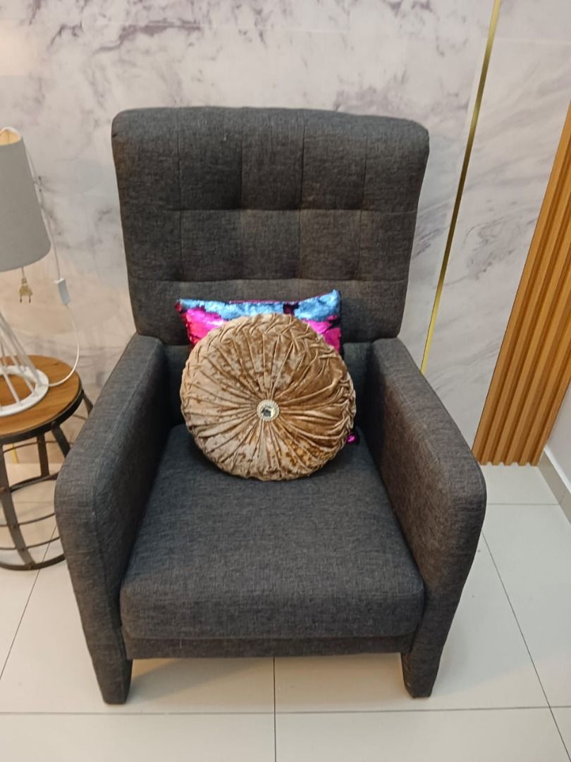 2 armchairs for sale deals