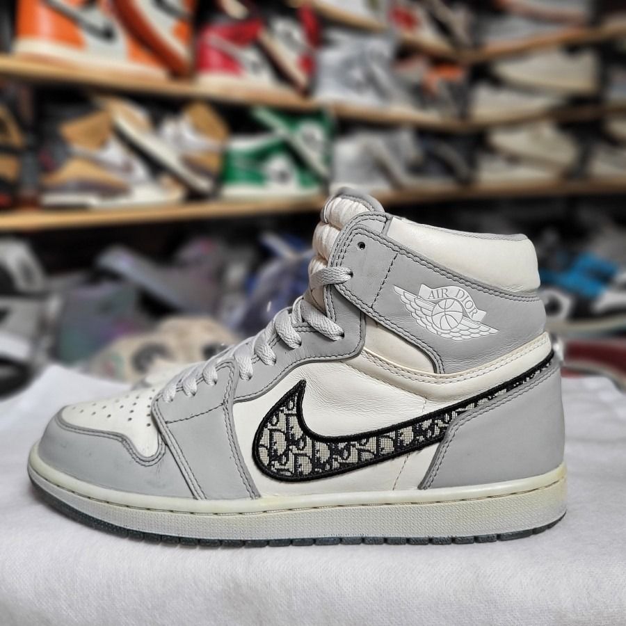 44.5 NIKE AIR JORDAN 1 RETRO HIGH DIOR SEPATU NIKE AIR JORDAN