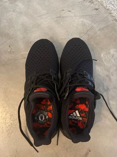 Man utd ultraboost clearance