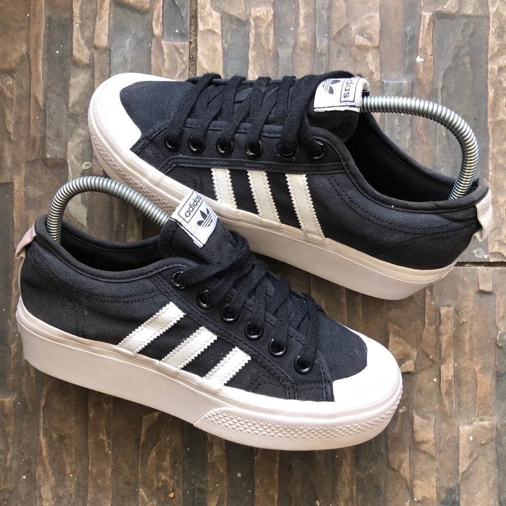Adidas nizza size 38 24 cm Fesyen Wanita Sepatu di Carousell