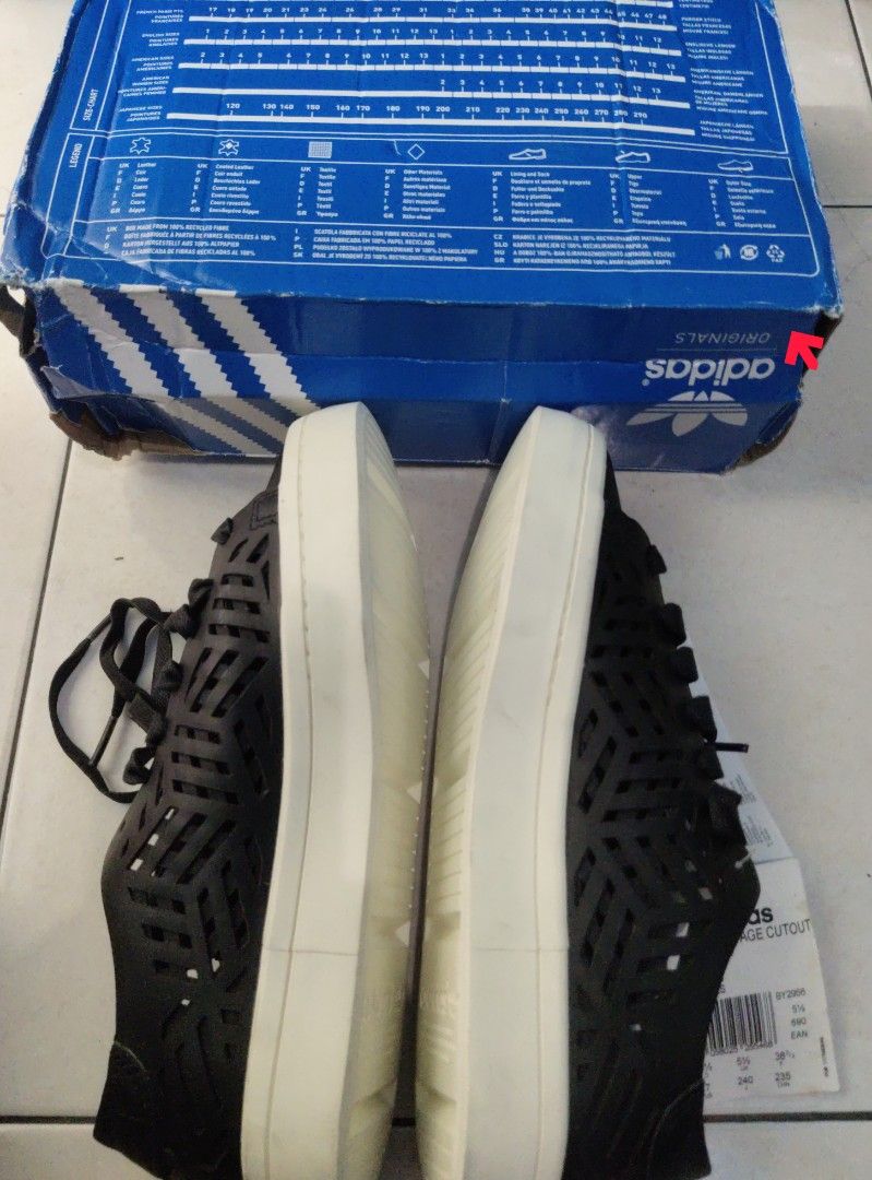 Adidas Original Court Vantage CutOut