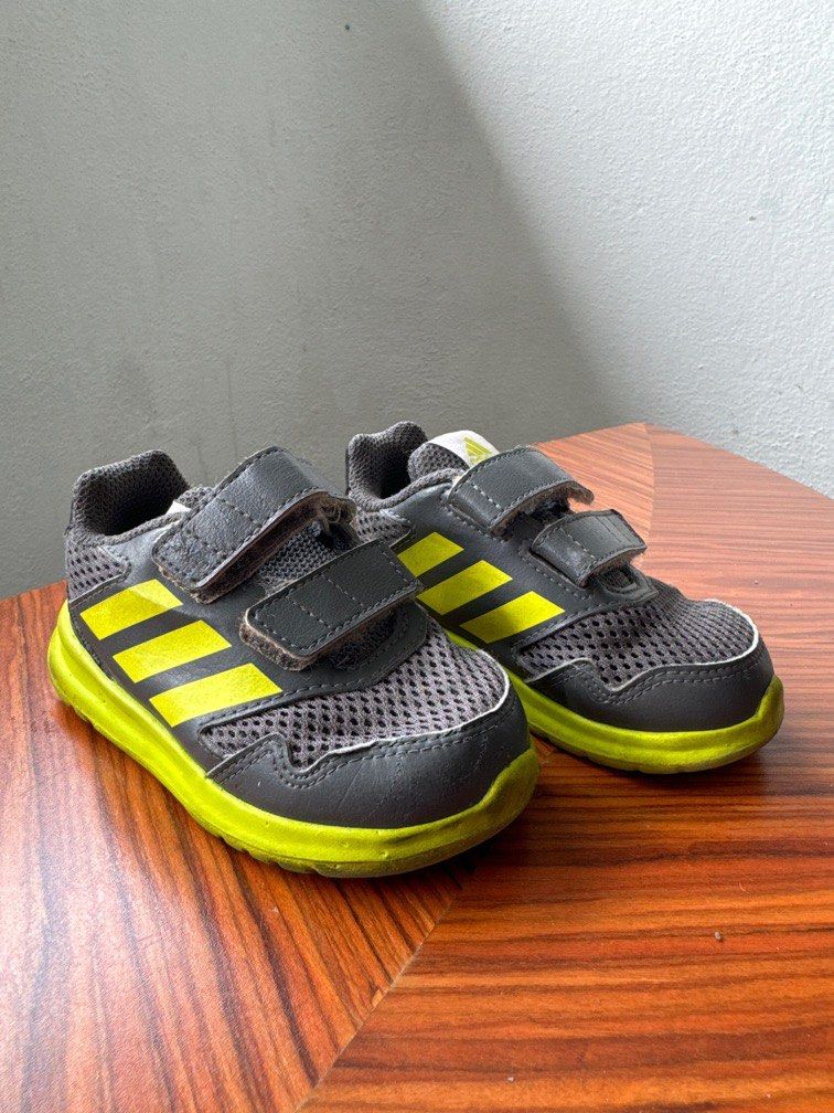 Adidas toddler shoes size sales
