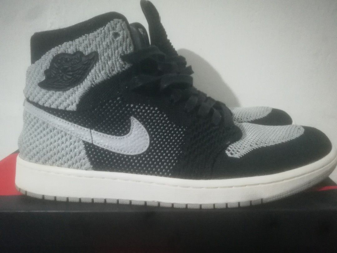 Flyknit deals shadow 1s