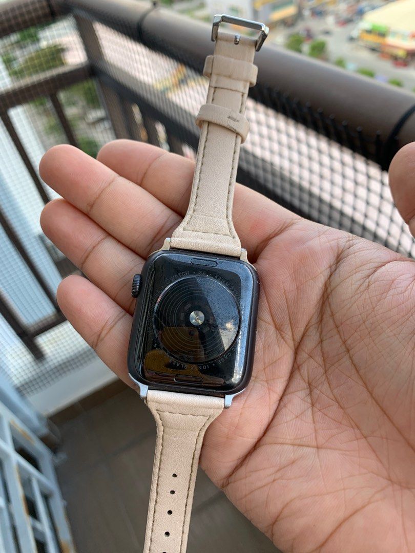 Apple watch se sales 44mm gps space gray