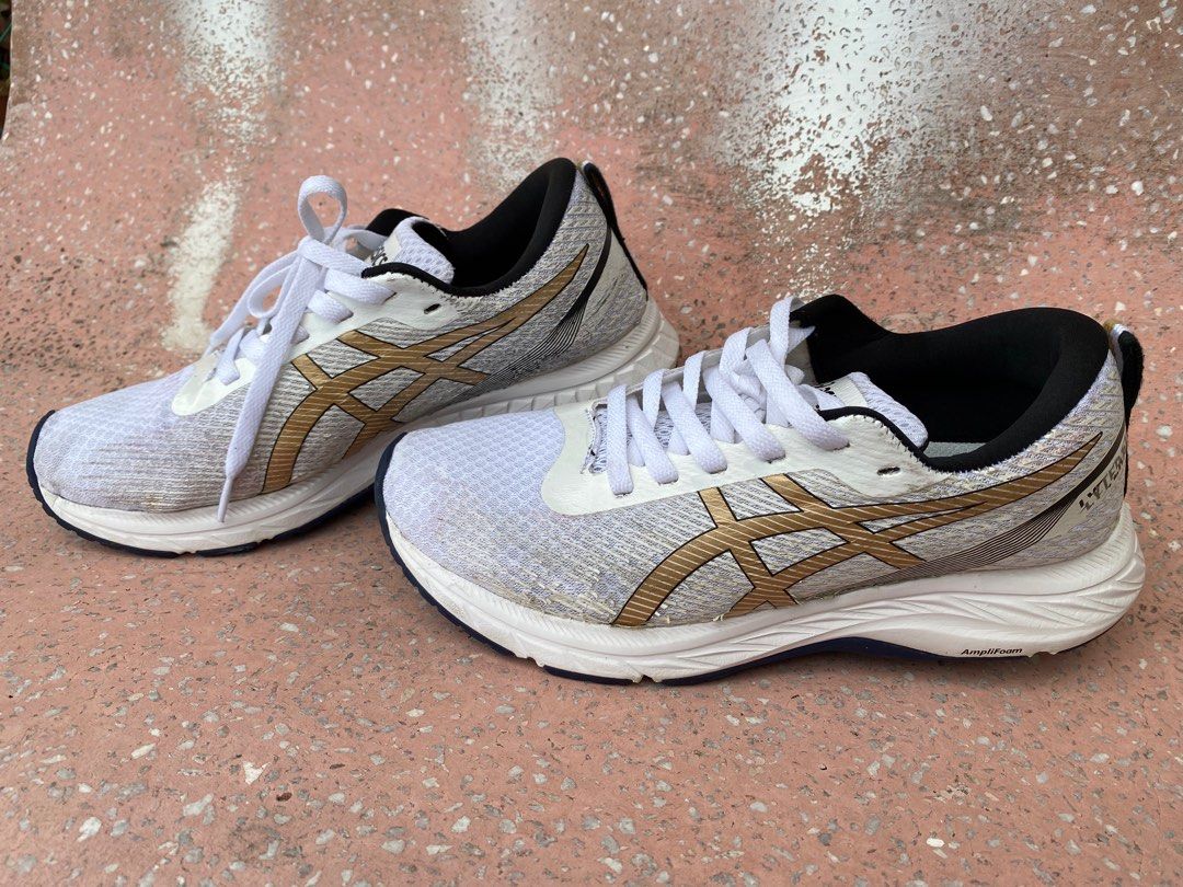 Asics Lyteracer Men s Fashion Footwear Sneakers on Carousell