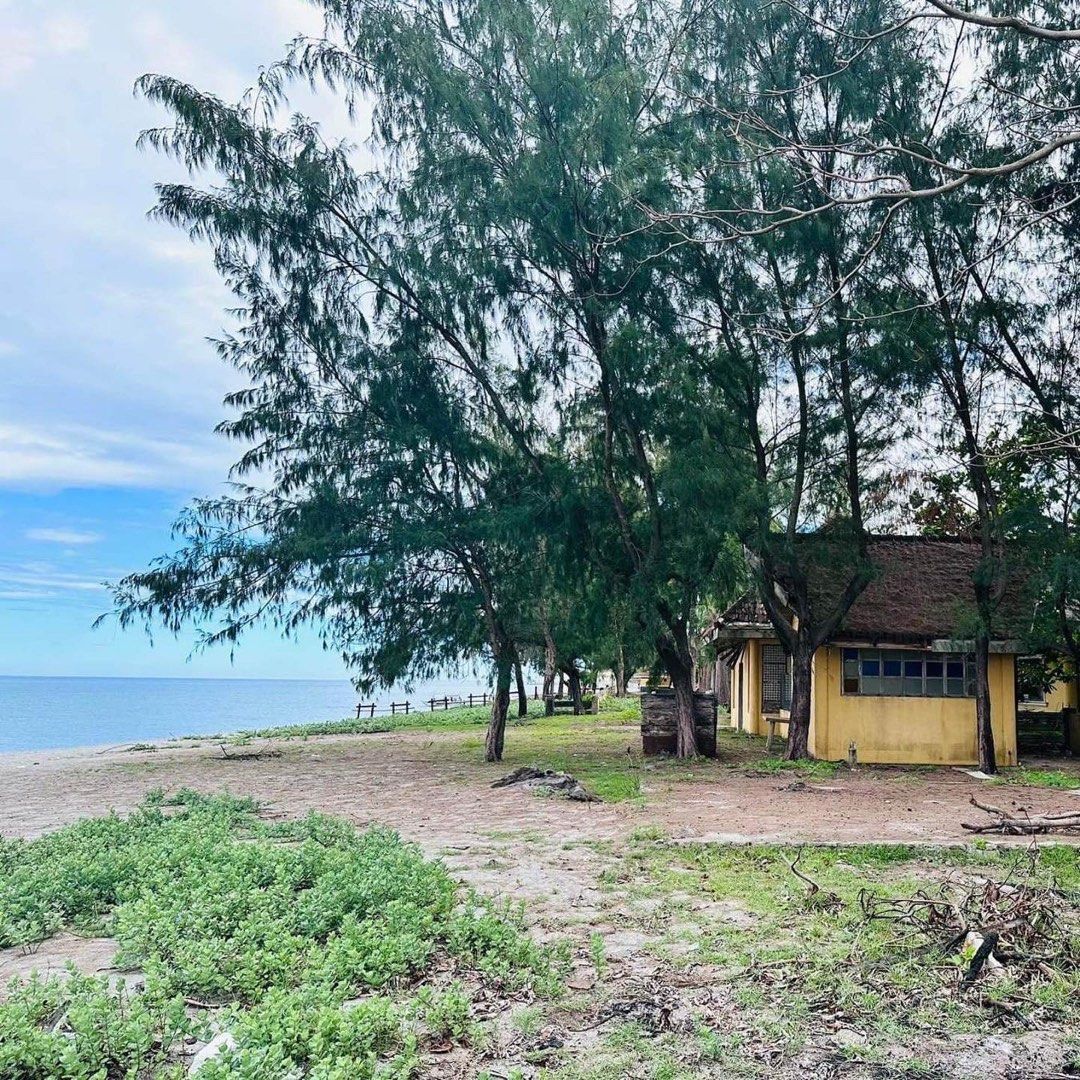 Beach Front Lot in Pundaquit, San Antonio, Zambales, Property, For Sale