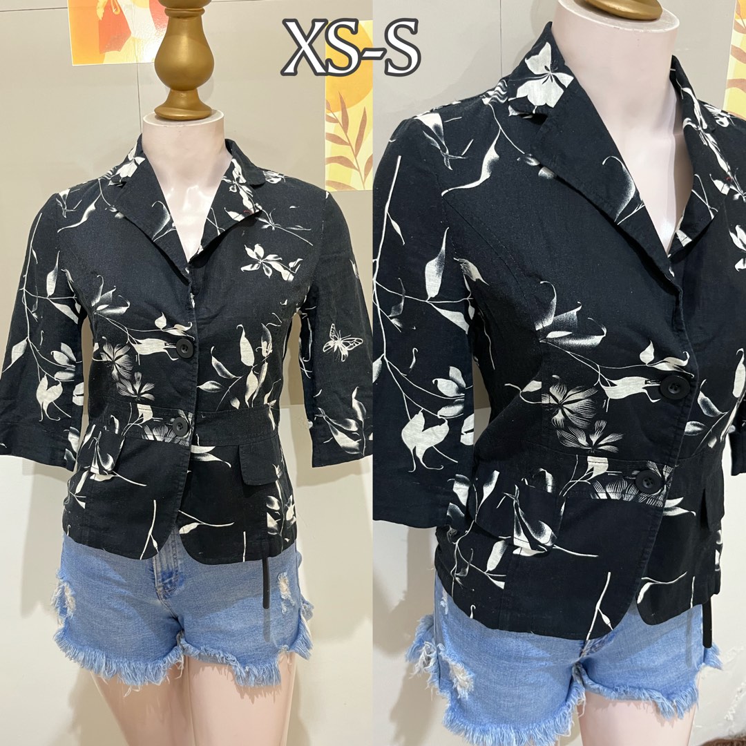 Black floral blazer, Women's Fashion, Coats, Jackets and Outerwear on ...