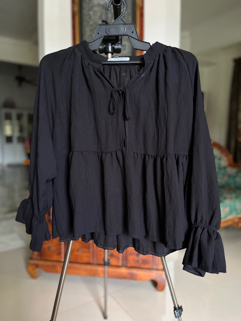 Black ruffle best sale blouse plus size
