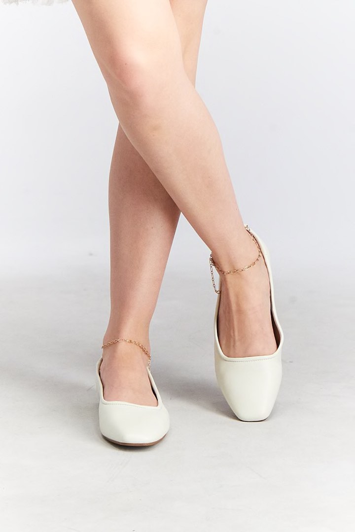 Bloomingdales outlet womens flats
