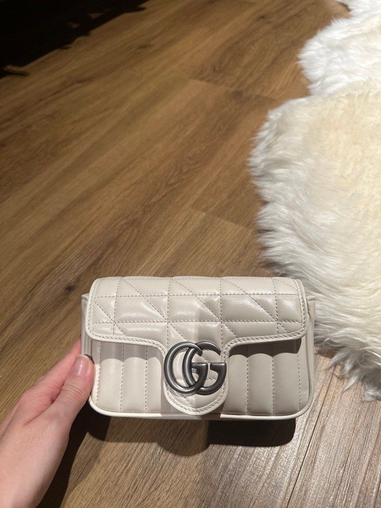 White gucci outlet sling bag