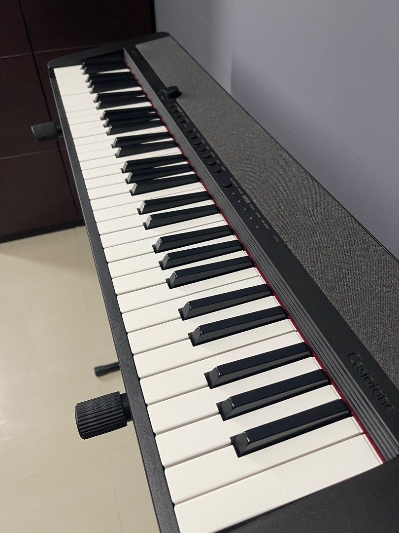 Casio keyboard, Hobbies & Toys, Music & Media, Musical Instruments on Carousell
