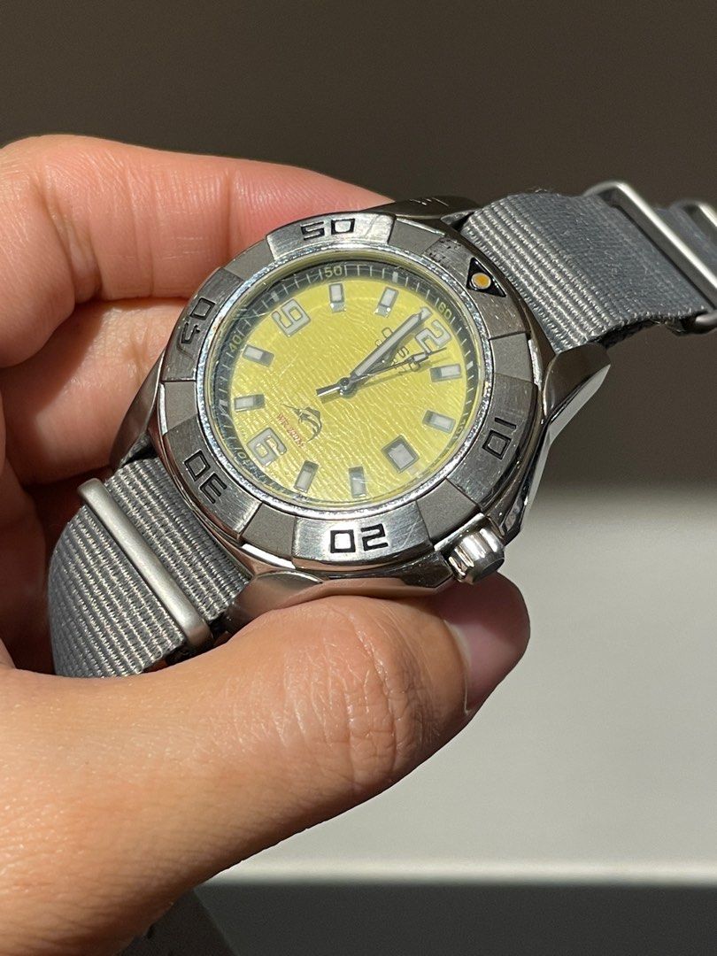 Casio hotsell mdv 100