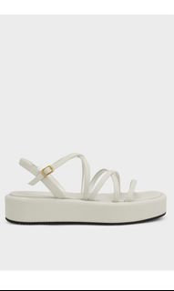 White platform top sandals size 11