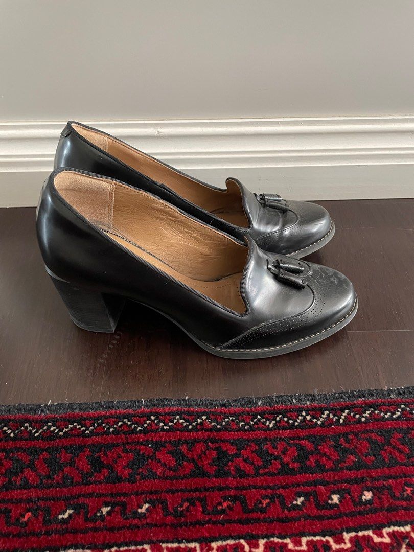 Clarks oxford clearance heels