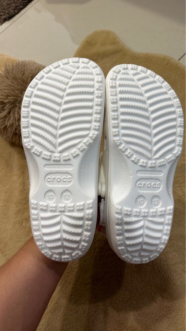 Bad bunny sales crocs uk