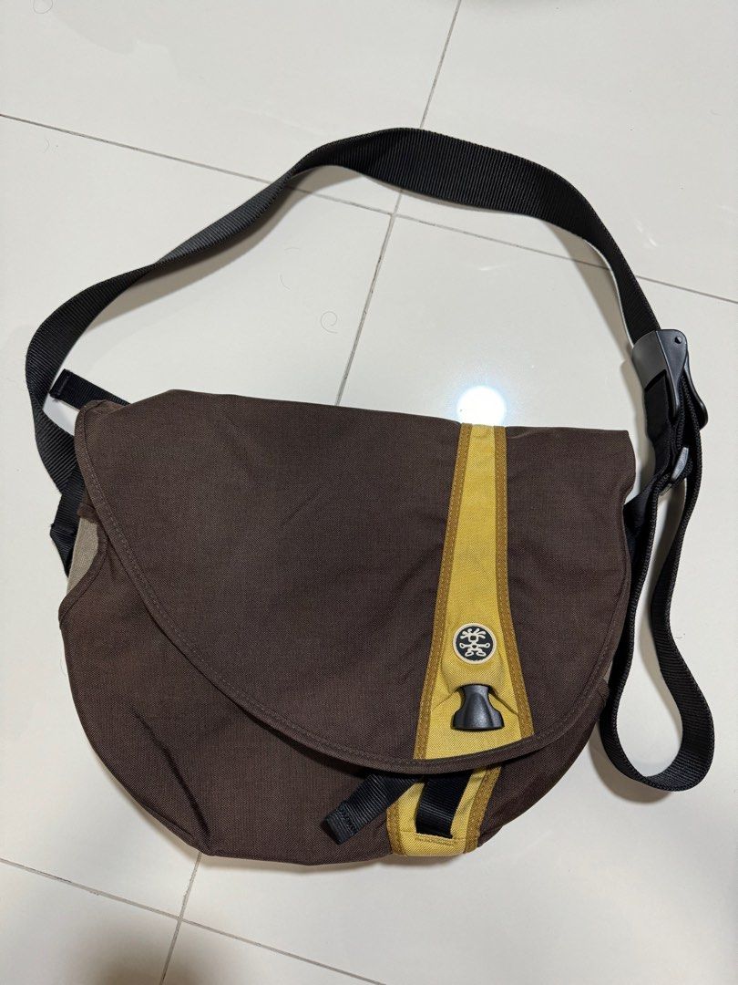 Crumpler Sling Bag, Men's Fashion, Bags, Sling Bags on Carousell