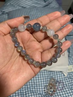 (Category: ) located in . Submitted by shereenshop (Listing ID 1270744631, Image 1). Description: .