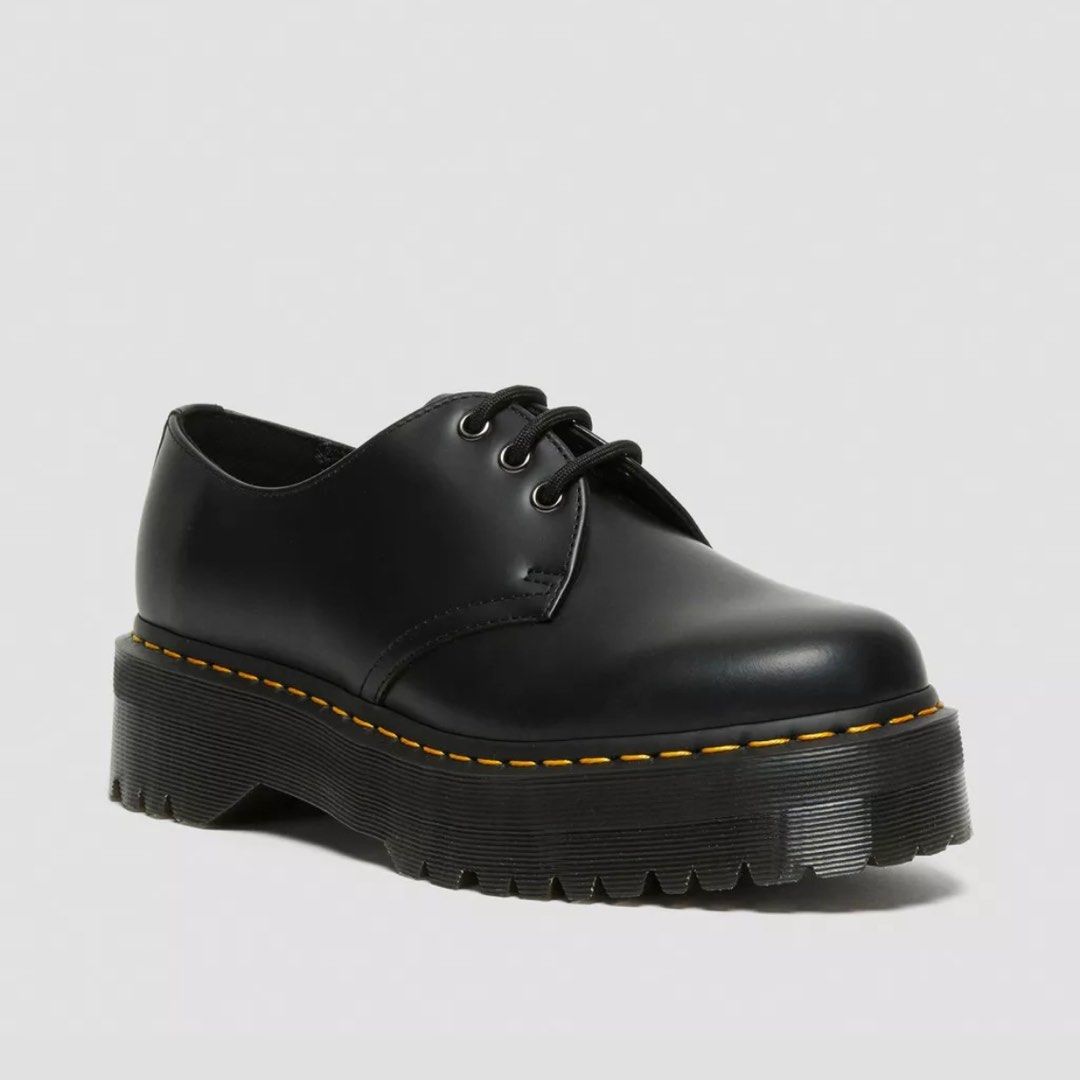 Martens discount 11 smooth
