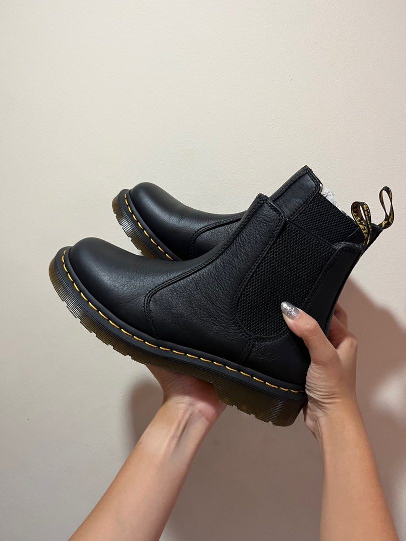 Martens sale chelsea boot