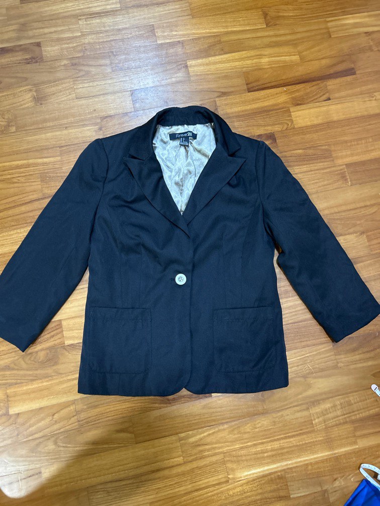 Forever 21 Black blazer Women s Fashion Coats Jackets and