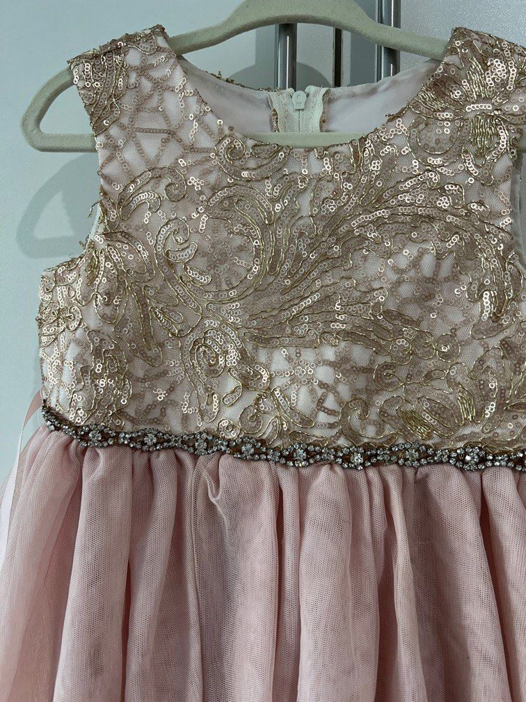 Formal dress for 2T (Category: Babies & Kids Fashion) located in Quezon City. Submitted by oidua (Listing ID 1270720297, Image 2). Description: Formal dress for 2T With sequins, rhitestones and tulle.