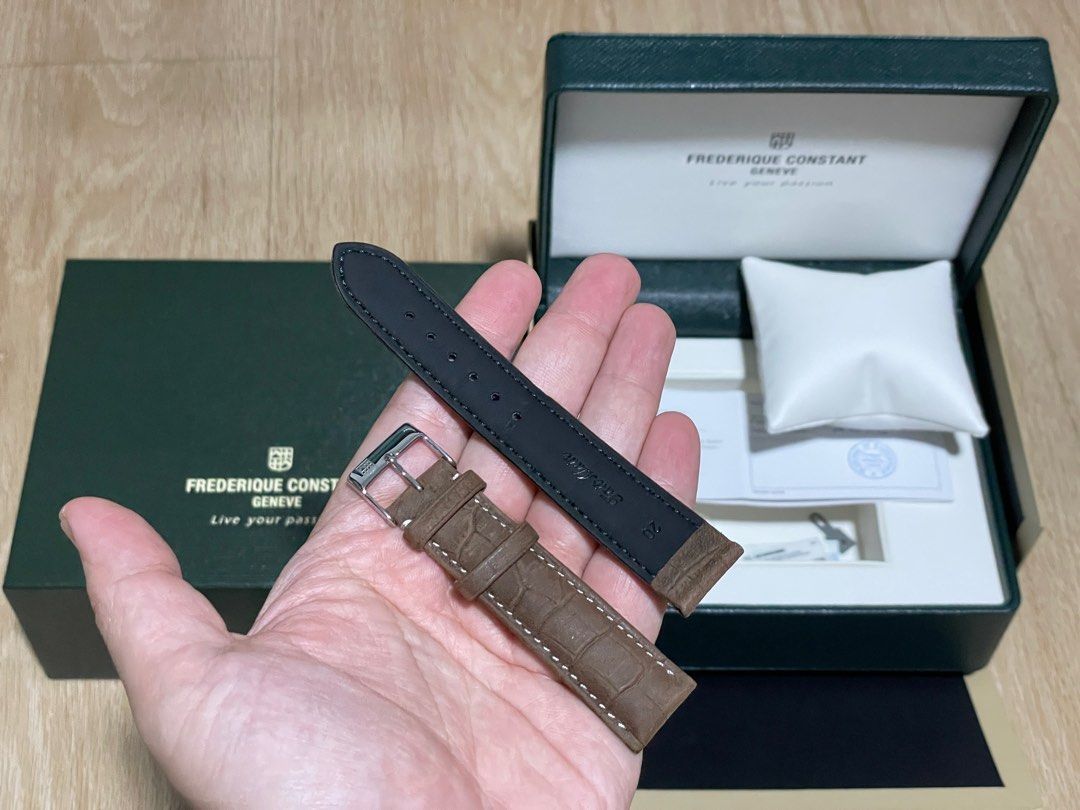 Frederique shop constant box