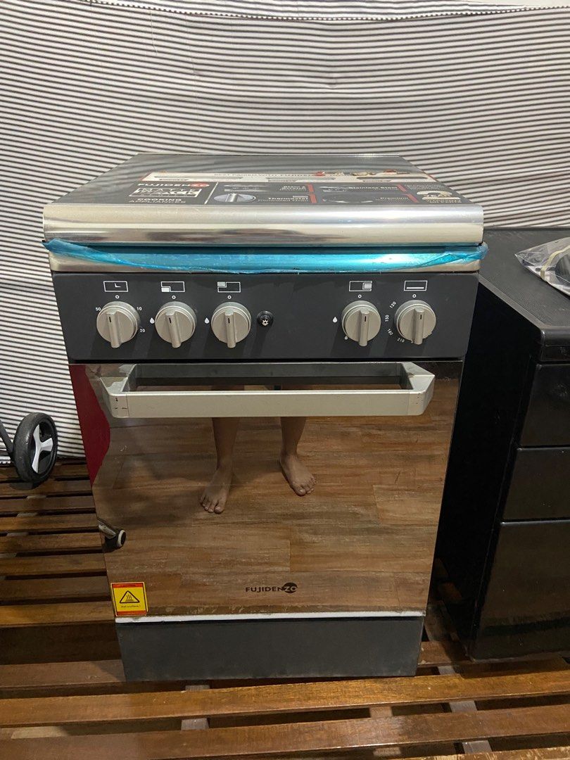 Fujidenzo gas range, TV & Home Appliances, Kitchen Appliances, Other
