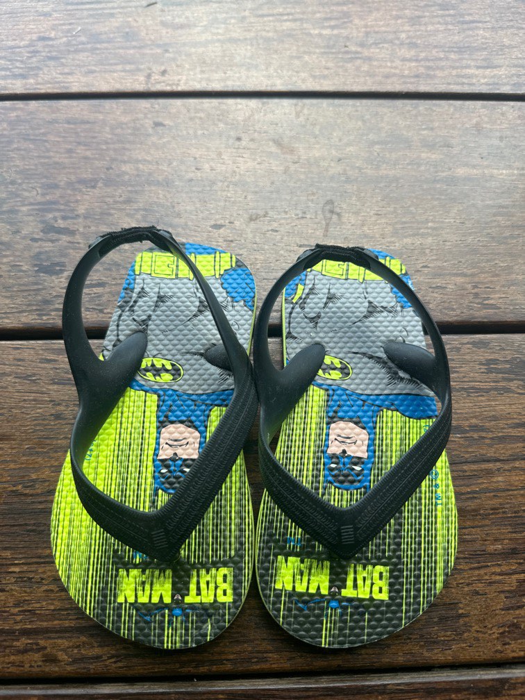 GAP Kids Batman Flip Flop Toddler