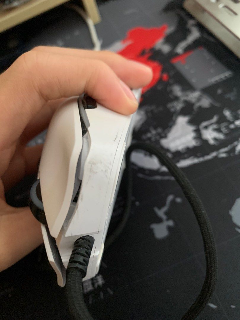 Glorious model o wire, 電腦＆科技, 電腦周邊及配件, 電腦滑鼠及相關產品 Carousell