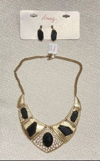 GOLD WITH BLACK GEMS NECKLACE AND EARRINGS SET