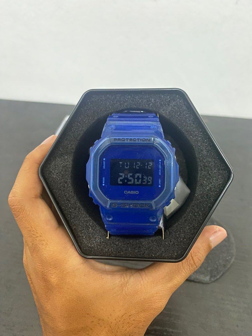 GShock DW5600 SB2