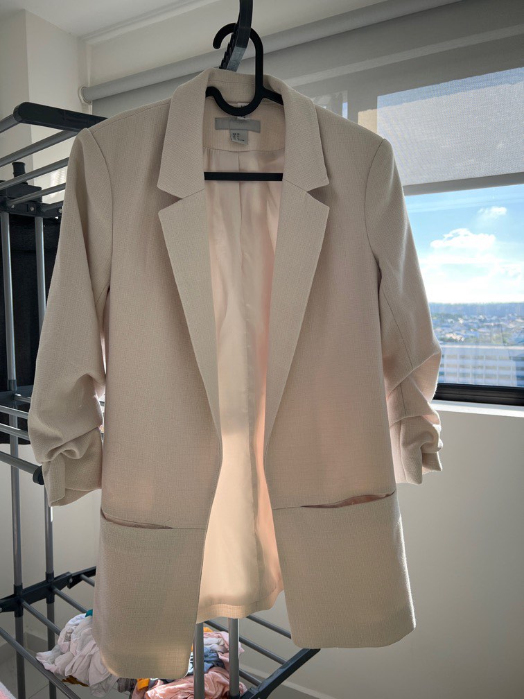 H M women blazer beige Women s Fashion Coats Jackets and