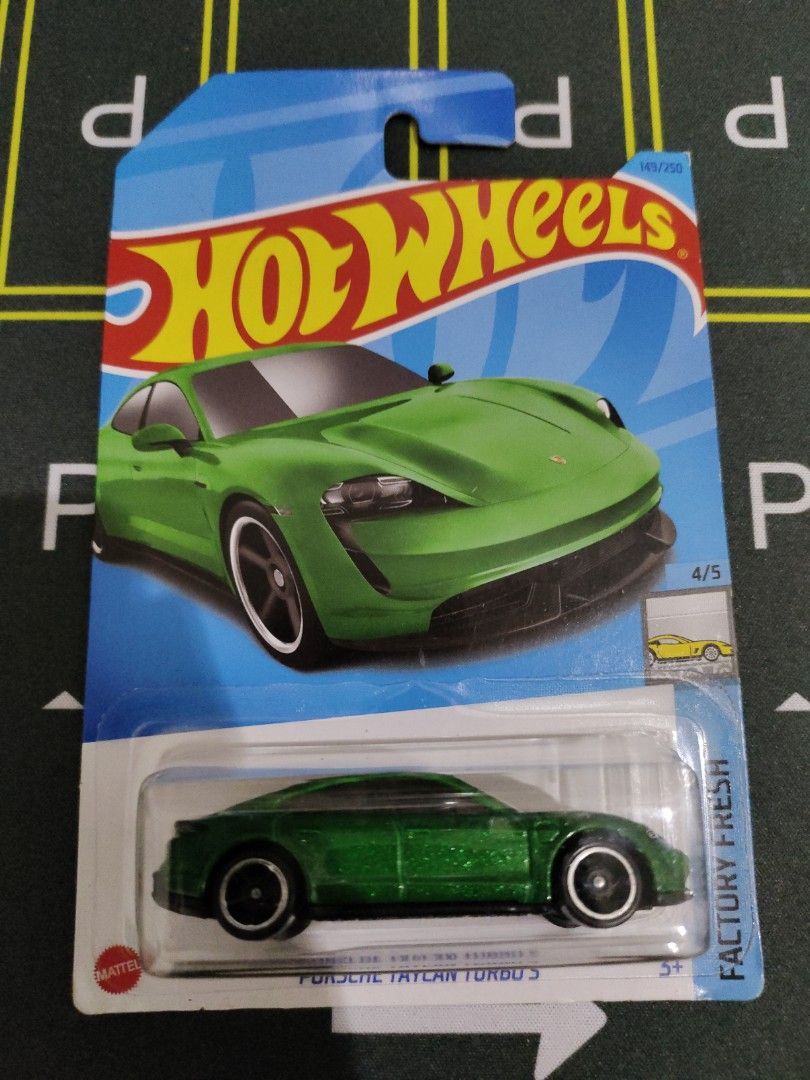 Hot wheels porsche taycan turbo sale s