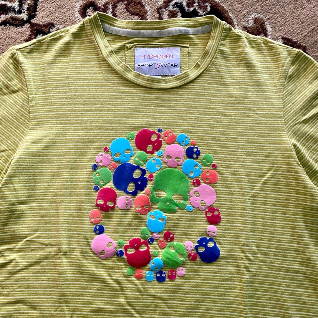 Sportswear skull logo clearance