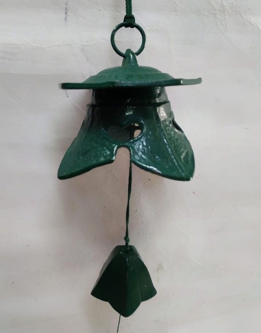 Japanese Wind Chime Furin Nambu Cast Iron Iwachu Green Temple Bell Made In Japan