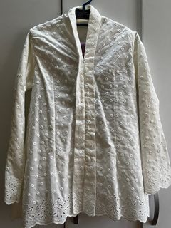 (Category: ) located in . Submitted by shopwithlinnn (Listing ID 1270709532, Image 1). Description: .